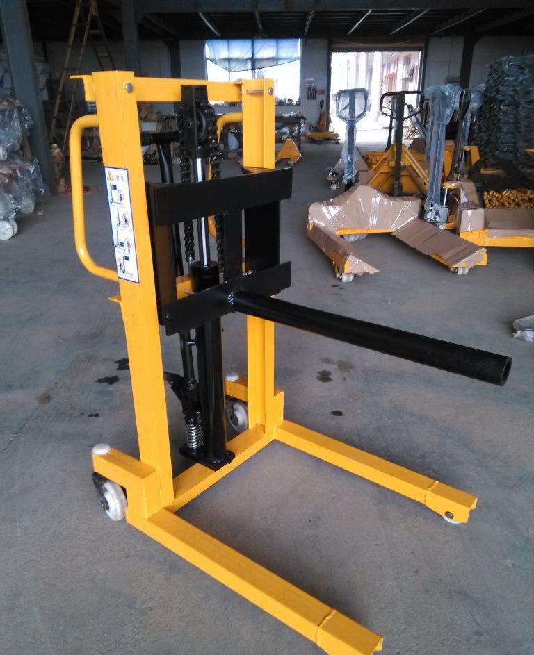 液壓機(jī)手動(dòng)式推拷邊液壓制動(dòng)系統(tǒng)問世時(shí)間與發(fā)展歷程