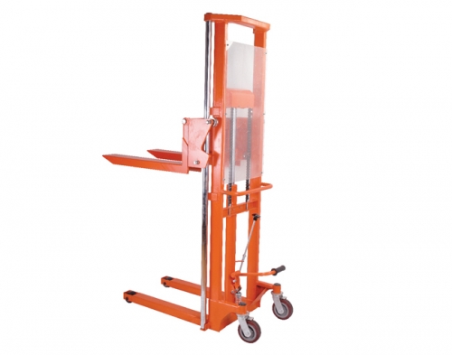 主柱導(dǎo)軌式液壓堆高車(chē)